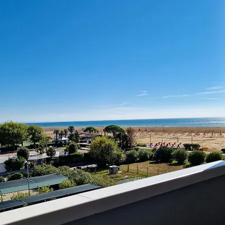 Homely With Great View And Pool Lejlighed Bibione