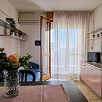 Apartment Homely With Great View And Pool