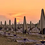 Homely With Great View And Pool Apartment Bibione