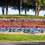 Homely With Great View And Pool * Bibione