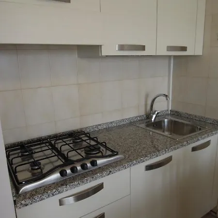 Homely With Great View And Pool Apartment