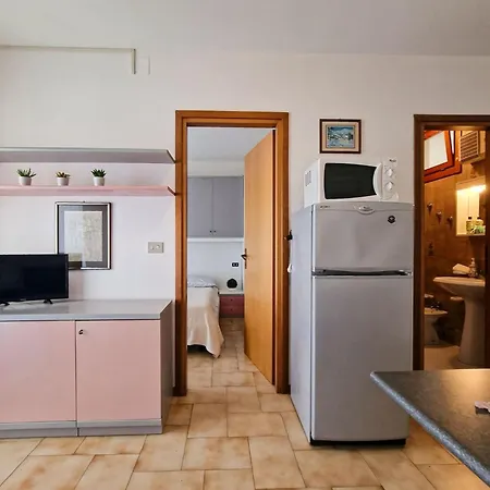 Homely With Great View And Pool Lejlighed *