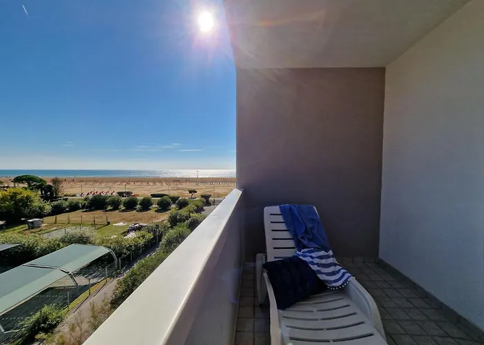 Homely With Great View And Pool Apartment Bibione