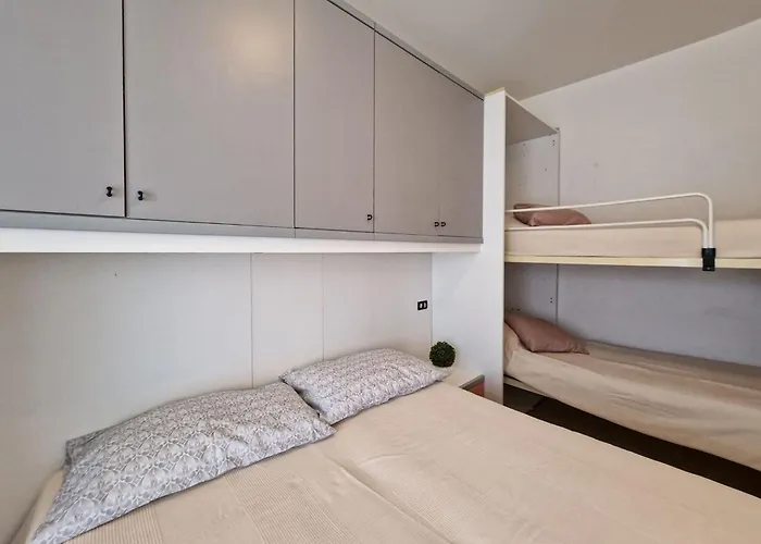 Homely With Great View And Pool *