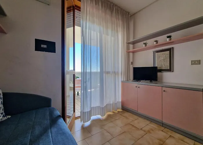 Homely With Great View And Pool Bibione