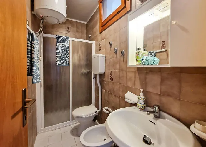 Apartment Homely With Great View And Pool Bibione